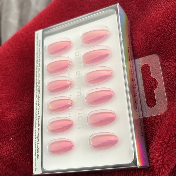 Nail Reformation chrome Press-On Nails - Picture 8 of 8